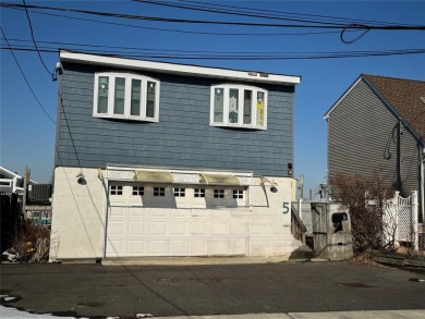Beach Home Sale Pending in Baldwin, New York