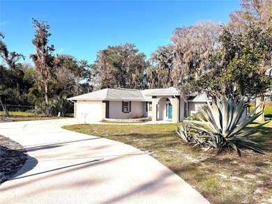 Beach Home For Sale in Crystal River, Florida