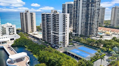 Beach Condo For Sale in Singer Island, Florida
