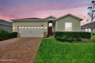 Beach Home For Sale in Middleburg, Florida