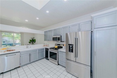 Beach Condo For Sale in San Pedro, California