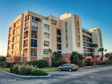 Beach Condo For Sale in New Smyrna Beach, Florida