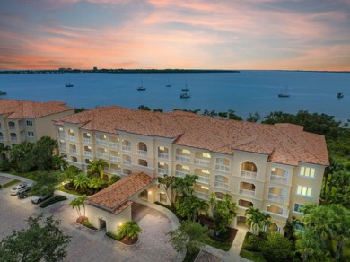 Beach Condo For Sale in Hutchinson Island, Florida