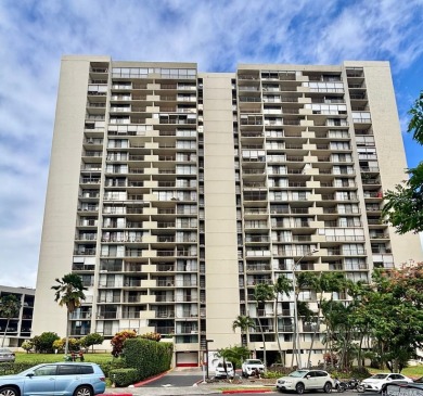 Beach Condo For Sale in Aiea, Hawaii