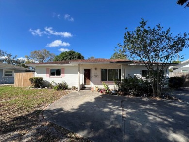 Beach Home For Sale in St. Petersburg, Florida