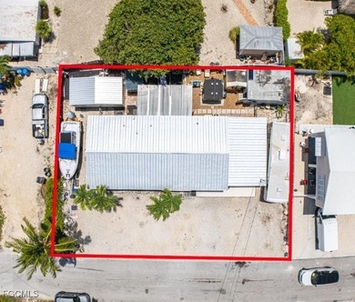 Beach Home For Sale in Marathon, Florida