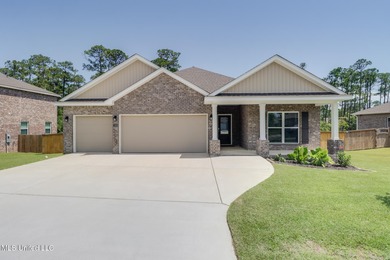 Beach Home For Sale in Ocean Springs, Mississippi