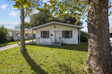 Beach Home For Sale in Jacksonville Beach, Florida