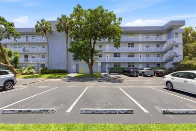 Beach Condo For Sale in Oakland Park, Florida