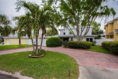 Beach Home Sale Pending in Madeira Beach, Florida