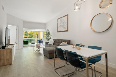 Townhome/Townhouse For Sale in Key Largo image photo picture