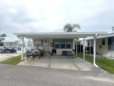 Beach Home For Sale in Holiday, Florida