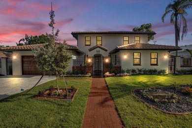 Beach Home For Sale in West Palm Beach, Florida