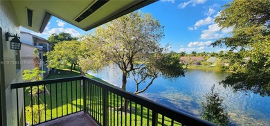Beach Condo For Sale in Sunrise, Florida