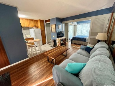 Beach Condo For Sale in Honolulu, Hawaii