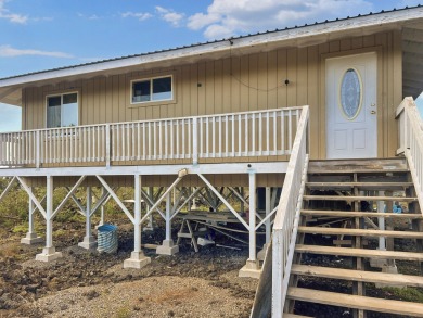 Beach Home For Sale in Ocean View, Hawaii