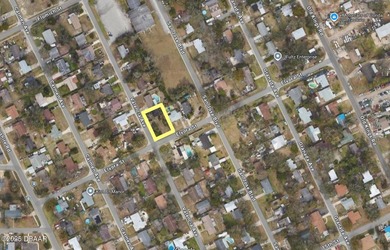 Beach Lot Sale Pending in Holly Hill, Florida