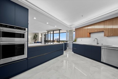 Beach Condo For Sale in North Palm Beach, Florida