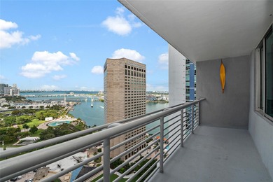Beach Condo For Sale in Miami, Florida