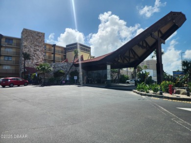 Beach Condo For Sale in Daytona Beach, Florida