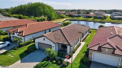 Beach Home For Sale in Fort Myers, Florida