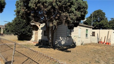 Beach Townhome/Townhouse Sale Pending in Long Beach, California