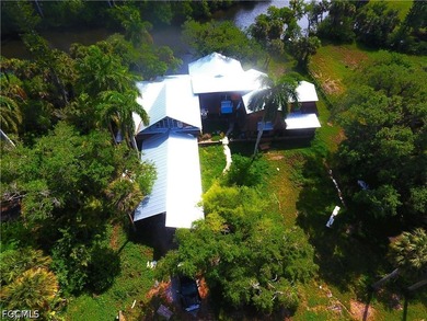 Beach Home For Sale in Fort Myers, Florida