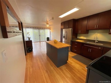 Beach Condo Off Market in Honolulu, Hawaii