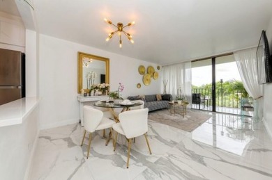 Beach Condo For Sale in West Palm Beach, Florida