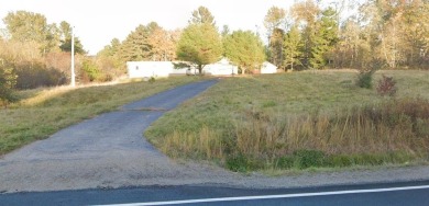 Beach Home For Sale in Marshfield, Maine