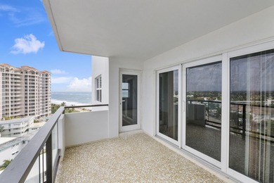 Beach Condo For Sale in Lauderdale BY The Sea, Florida