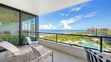 Beach Condo For Sale in Longboat Key, Florida