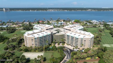 Beach Condo For Sale in Daytona Beach Shores, Florida