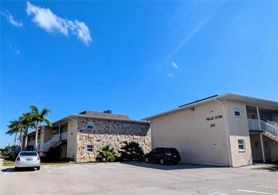 Beach Condo For Sale in Port Charlotte, Florida