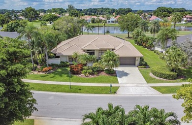 Beach Home For Sale in Boca Raton, Florida