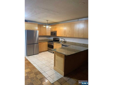 Beach Condo For Sale in Guttenberg, New Jersey