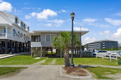 Beach Home For Sale in Murrells Inlet, South Carolina
