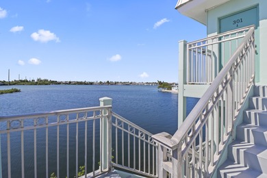 Beach Condo For Sale in Big Coppitt, Florida