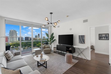 Beach Condo For Sale in Miami, Florida