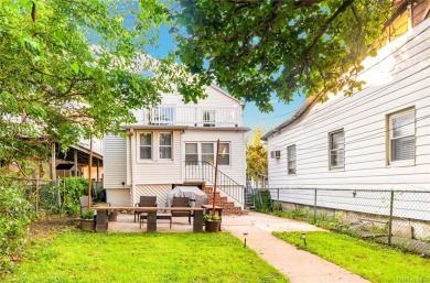 Beach Home For Sale in Bronx, New York