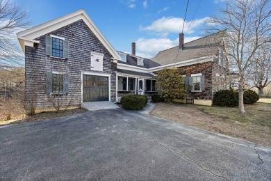 Beach Home For Sale in Saco, Maine