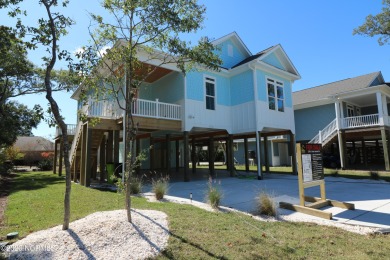 Beach Home For Sale in Oak Island, North Carolina