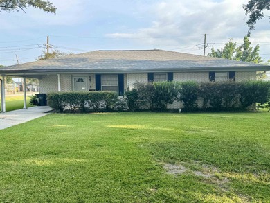 Beach Home Sale Pending in Houma, Louisiana