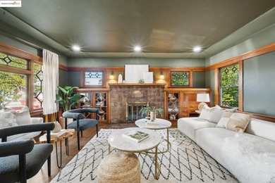 Beach Home For Sale in Oakland, California