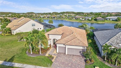 Beach Home For Sale in Fort Myers, Florida
