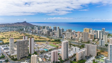 Beach Condo For Sale in Honolulu, Hawaii