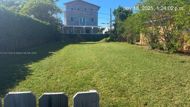 Beach Lot For Sale in Surfside, Florida