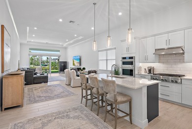 Beach Home For Sale in Palm Beach Gardens, Florida