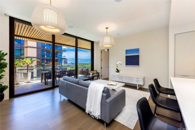 Beach Condo Active Under Contract in Honolulu, Hawaii