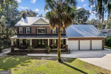Beach Home For Sale in Woodbine, Georgia